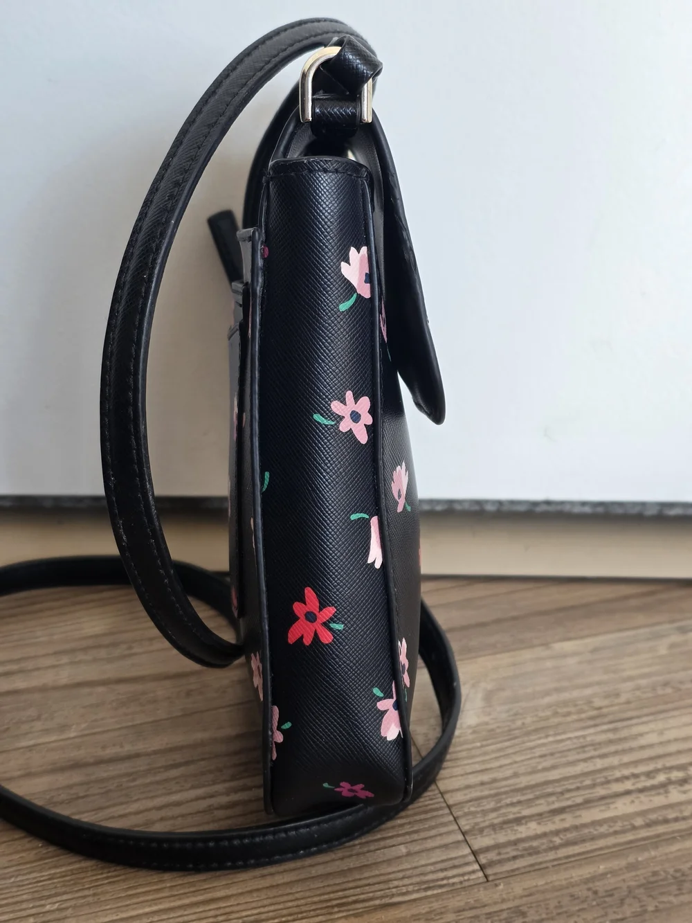 Kate Spade Black Floral Crossbody Phone Bag